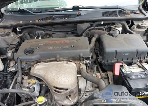 2003 Toyota Camry Le z USA, uszkodzony, nr VIN 4T1BE32K83U236639